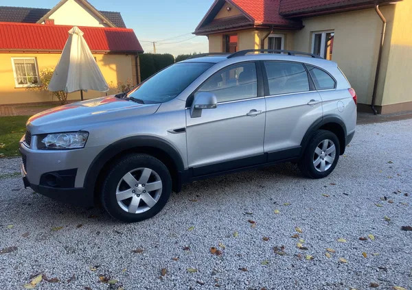 Chevrolet Captiva cena 29999 przebieg: 187000, rok produkcji 2011 z Staszów